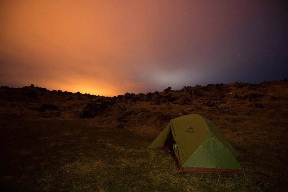 Camping en Islande et lumières chaudes